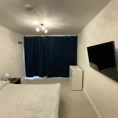 N D Room Oxford Bagian luar foto