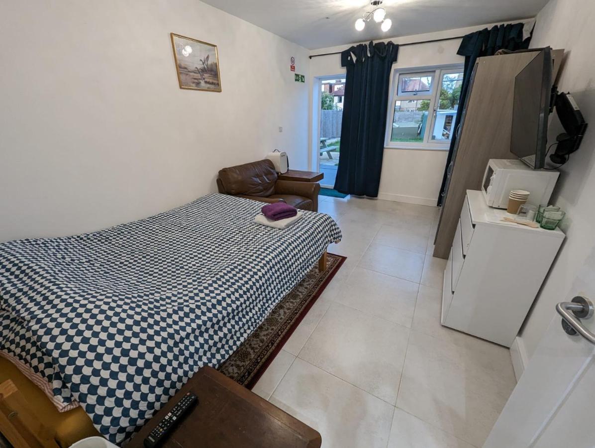 N D Room Oxford Bagian luar foto